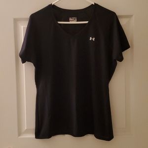 Black Under Armour tee